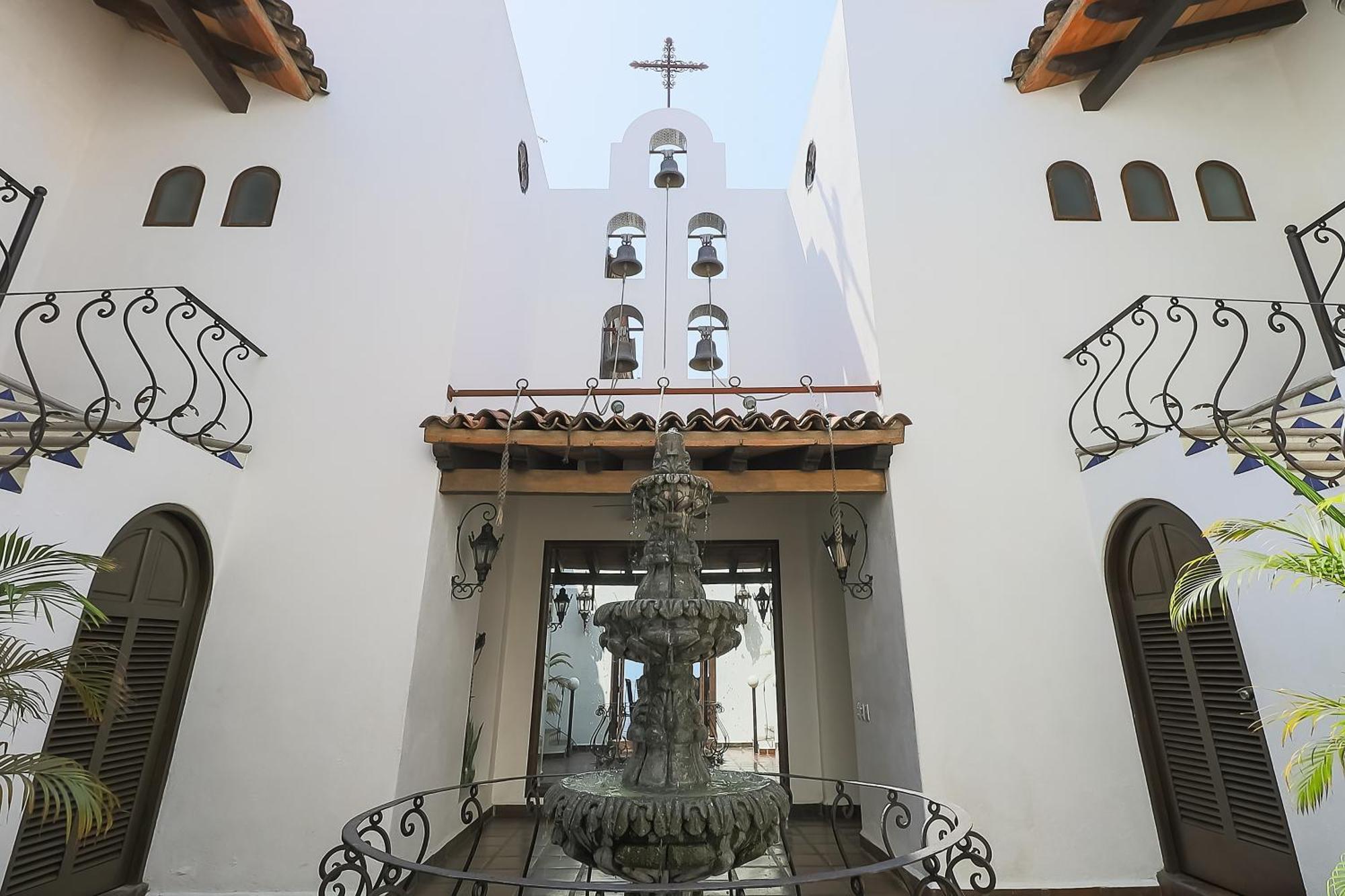 Bellview Hotel Boutique Puerto Vallarta Exterior photo