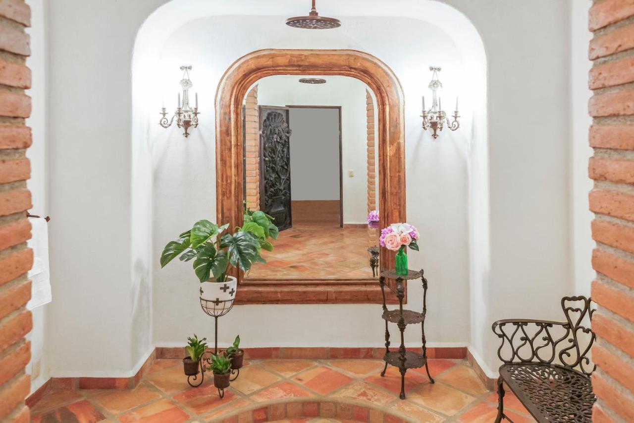 Bellview Hotel Boutique Puerto Vallarta Exterior photo